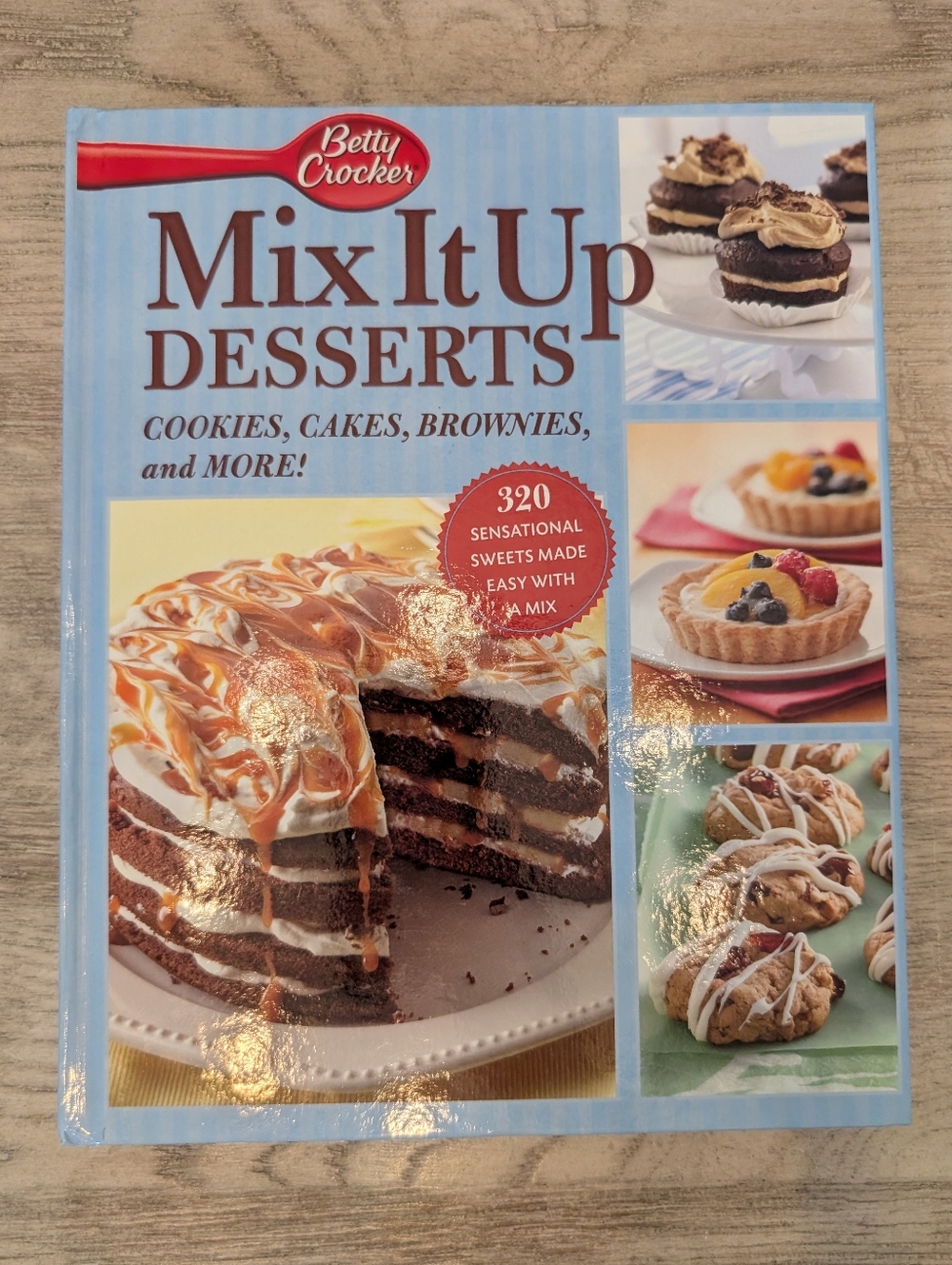 Betty Crocker Mix It Up Desserts Cookbook - Hardcover